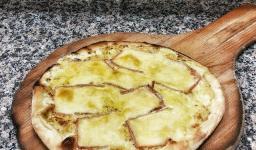 Pizzeria La Tourtière : Découvrez notre pizza Maroilles Miel