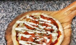 Pizzeria La Tourtière : Découvrez notre pizza Kebab
